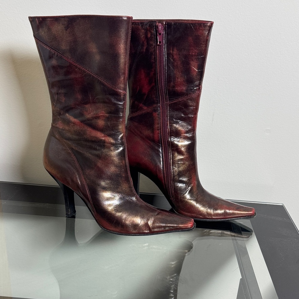 Kenneth Cole New York Maroon Heeled Boots